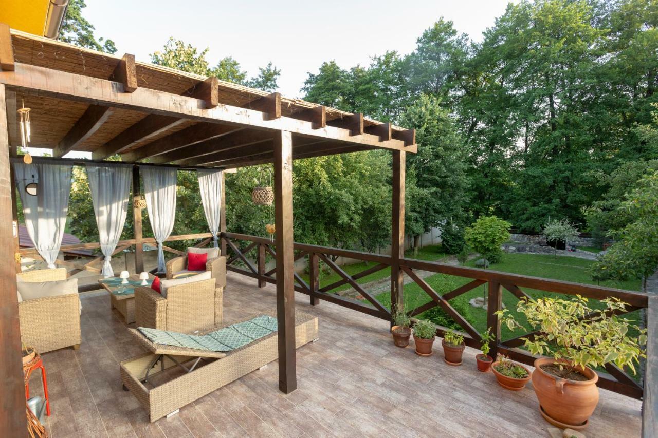 Guesthouse Silvani Kruševac Esterno foto